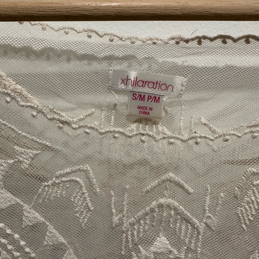Boho Lace Top - Picture 3 of 3